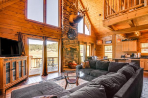 Cozy Family Cabin Game Room, Near National Parks!